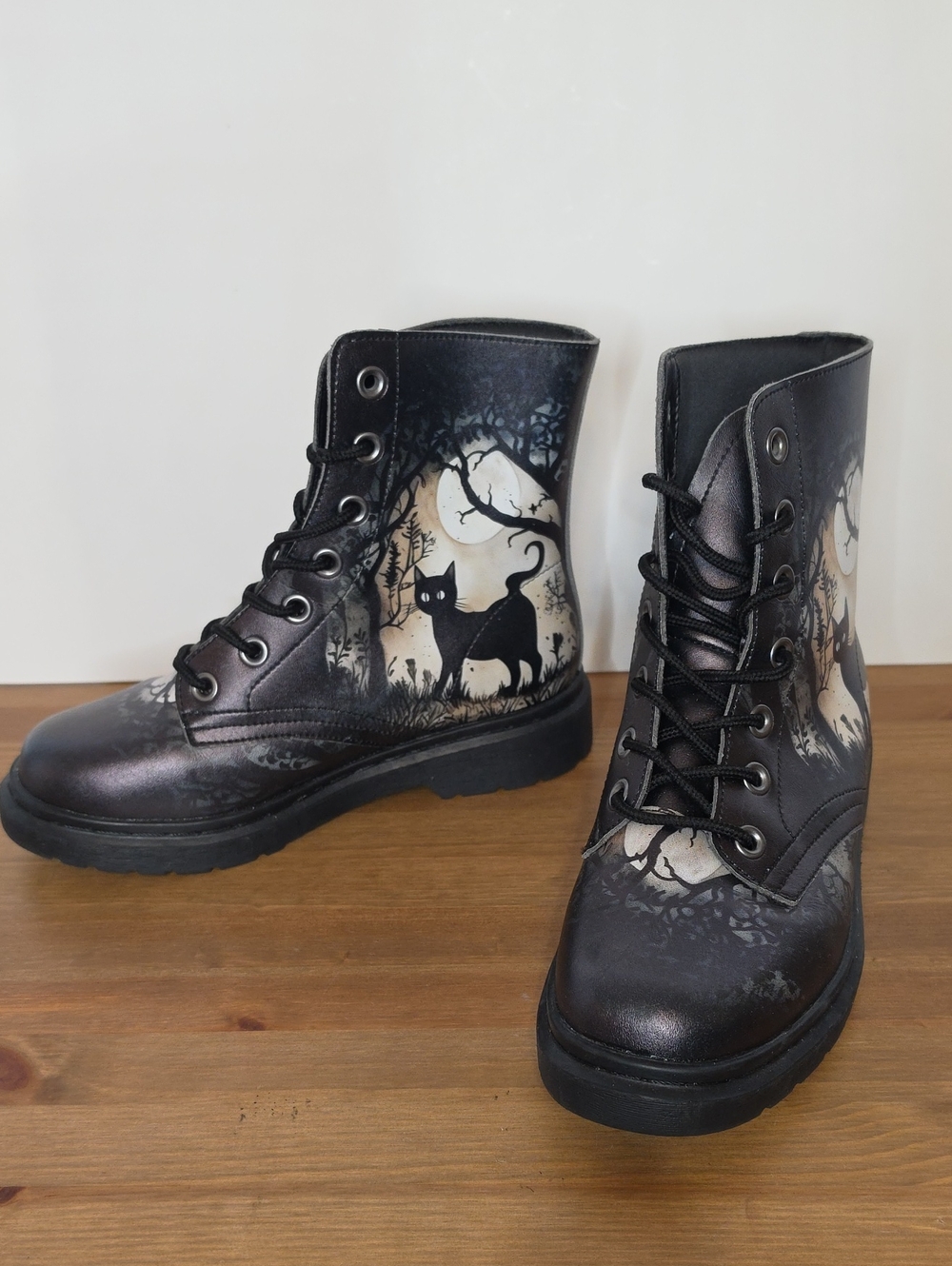 Shadows & Whiskers Boots By Rogue + Wolf - NWOT